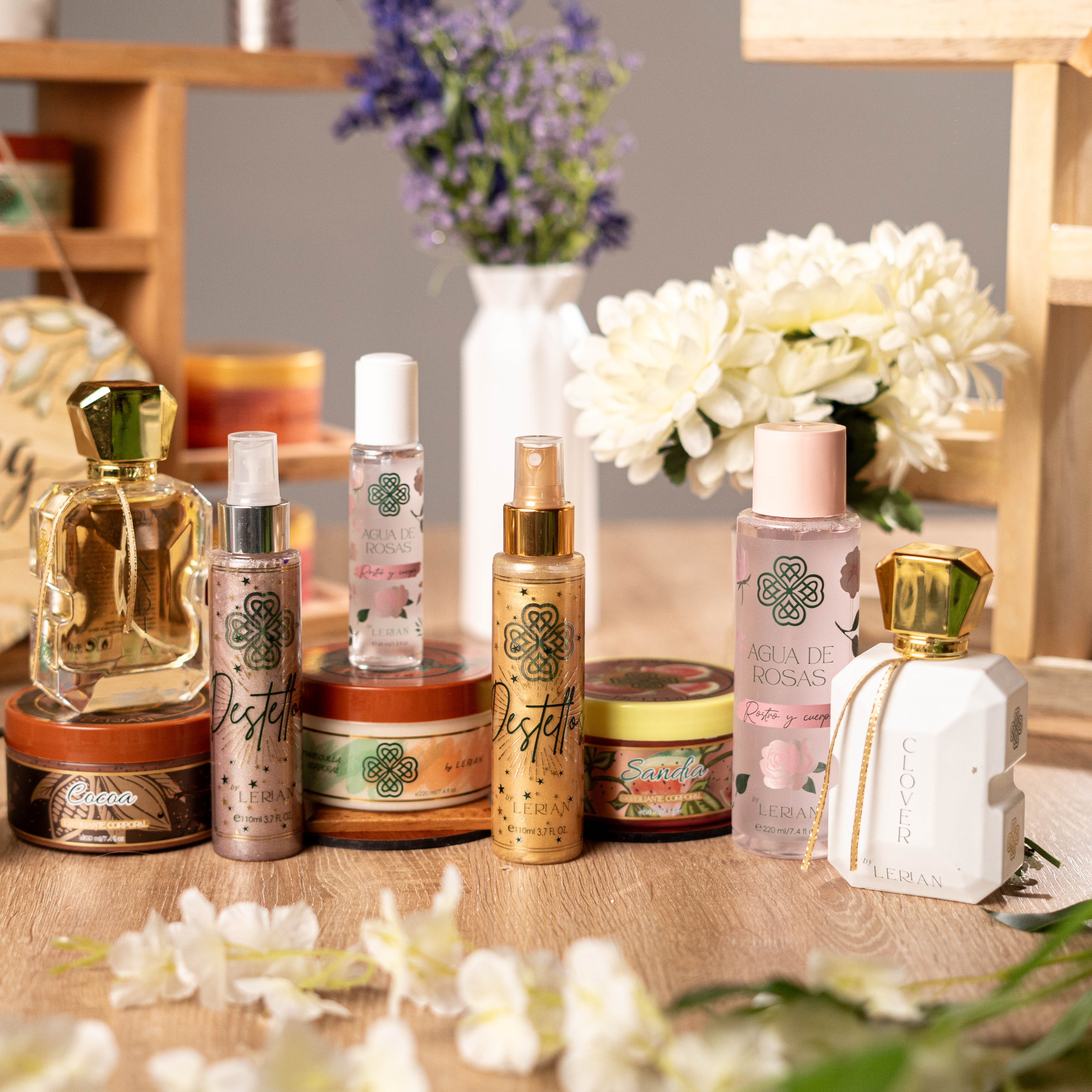 Comba de la Belleza: Mantequilla + exfoliante + agua de rosas
