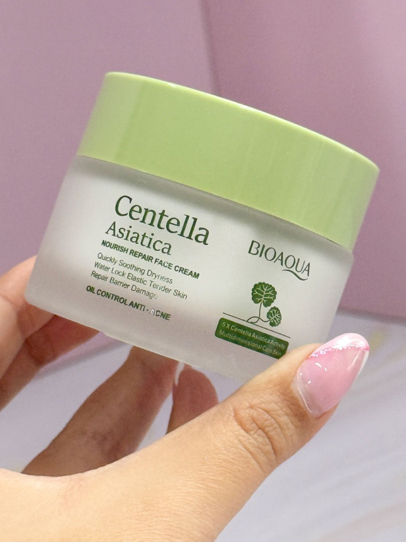 Crema Facial de Centella Asiática